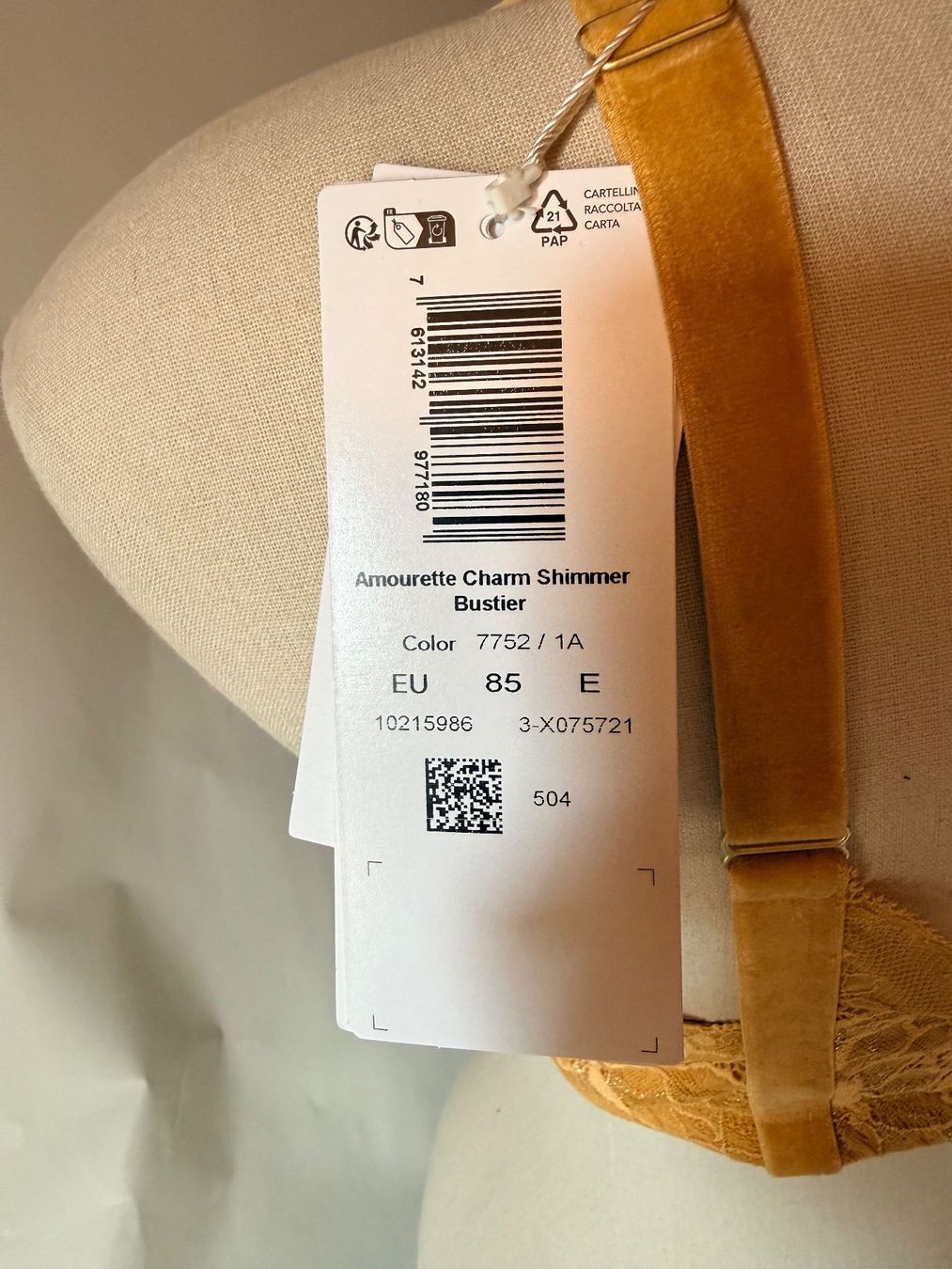 Triumph Altra biancheria intima: TRIUMPH, Bustier AMOURETTE CHARM Shimmer, Grösse 85E, Orange – Nuovo e nell'imballaggio originale da Rudolfstetten venduto da gst_g7xl 2