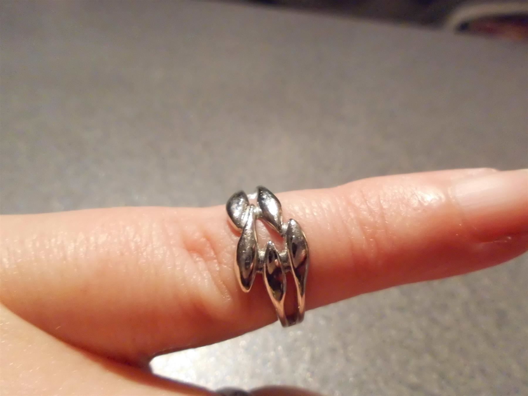 Anelli: Ring silberfarbig, Blätter – Usato da Zürich venduto da abraxas1291