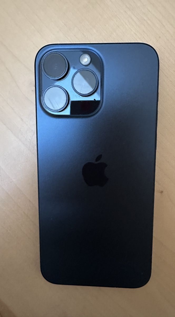 Apple Handys / Smartphones: Gepflegtes IPhone pro Max 15 / 256 GB – Neu (gemäss Beschreibung) aus Bettlach von win_z8sd 2