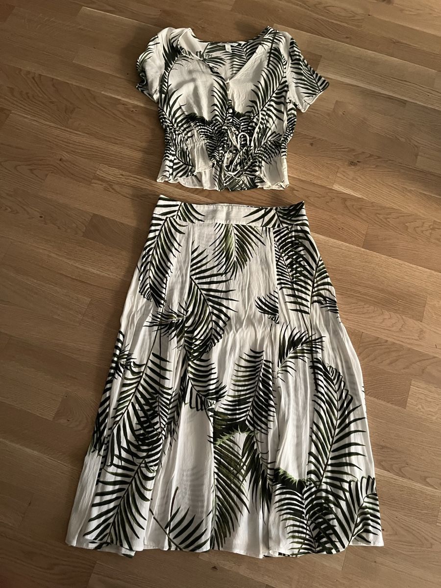 Kleider: Bluse und Rock Set Palmenmuster – Gebraucht aus Thun von pri_655z