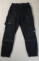Schwarze Cargohose