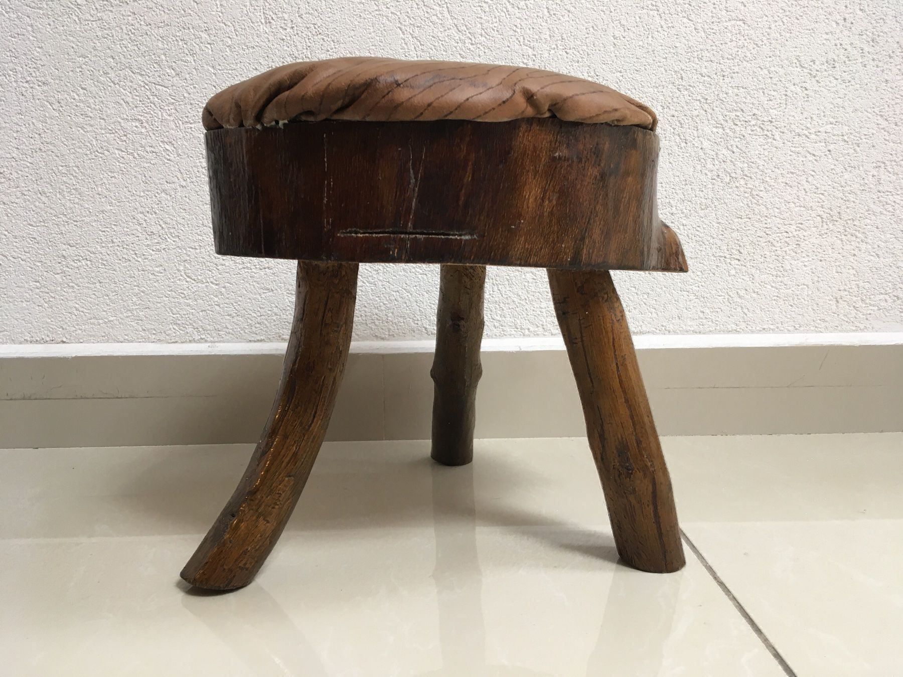 Hocker: Petit tabouret rond en bois – Gebraucht aus Vernier von Leandro055 1