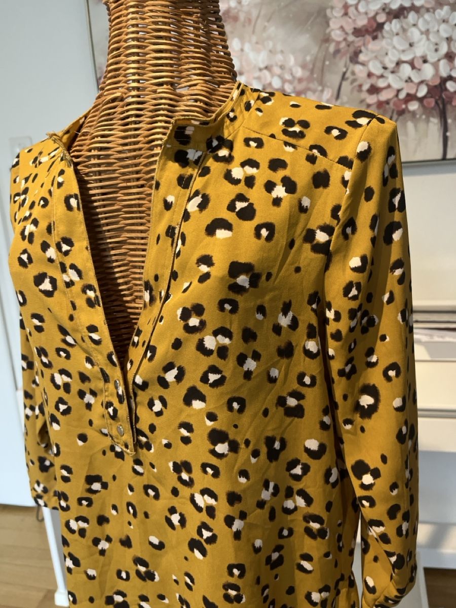Zara Chemisiers: Zara Basic Bluse,Leopardenmuster, Ocker, S – D'occasion à Solothurn par Bobesch08 2