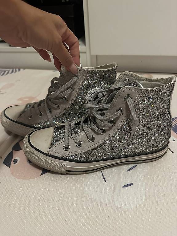 Chaussures hommes: Converse All stars 36 – D'occasion à Renens VD par mary184 1