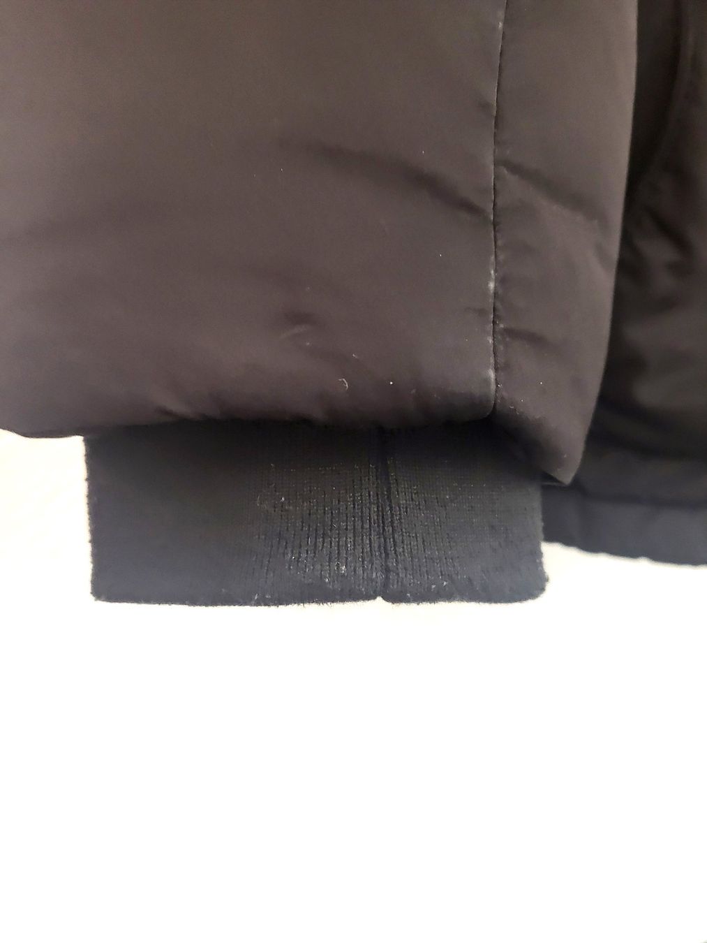 Tommy Hilfiger Jacken: Dicke Winterjacke von Tommy Hilfiger – Gebraucht aus Brütten von Diana098 1