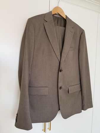 H&M Costume, light brown 