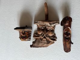3 geschnitze Figuren