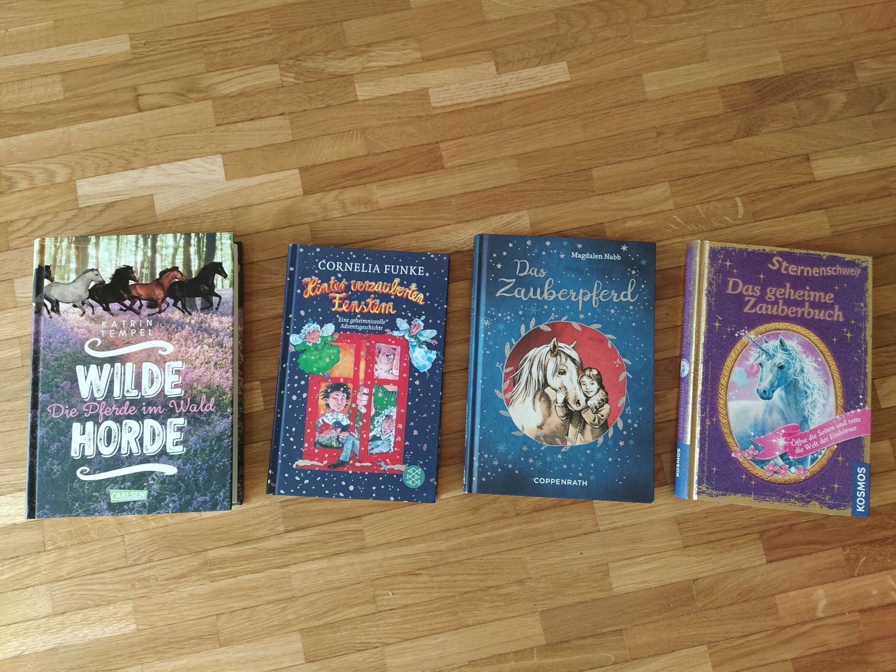 Libri: Bücher 4 Stück – Nuovo (secondo la descrizione) da Hittnau venduto da vanescott