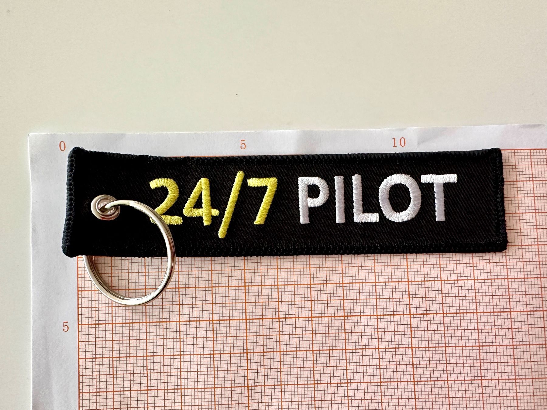 Portachiavi: "Pilot" Keychain – Nuovo (secondo la descrizione) da Gattikon venduto da Sarahs_Schatzkammer 1