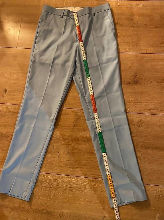 Anzüge, Sport- & Funktionsanzüge: Herren Anzug – Neu und originalverpackt aus Heiligenschwendi von bravo09 2