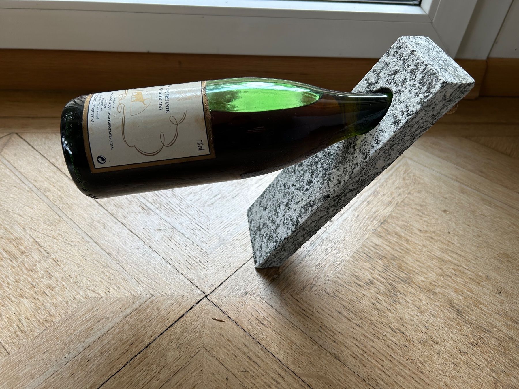 Portabottiglie: Weinflaschenhalter aus Stein – Usato da Emmen venduto da Carbru 2