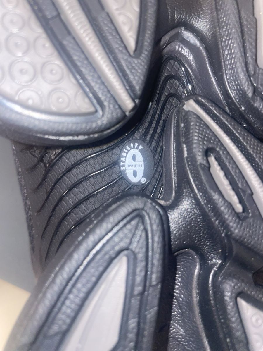 New Balance Scarpe da uomo: New Balance 2000 noir – Nuovo (secondo la descrizione) da Vevey venduto da yah_jd8k 6