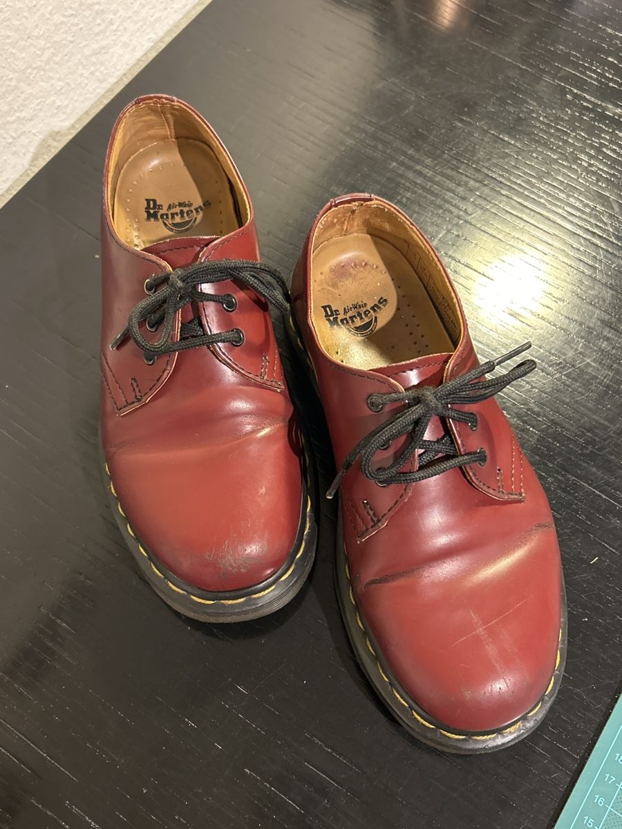 Dr. Martens Herrenschuhe: Dr. Martens rot EU 36 – Gebraucht aus Zürich von melissa.ny