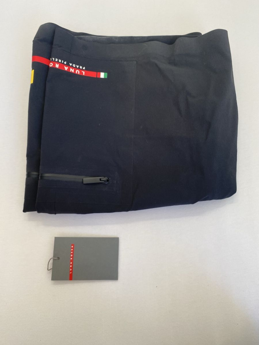 Prada Hosen: Prada Shorts – Gebraucht aus Zürich von micha_mm 4