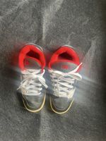 Nike Sneaker blau rot weiss Grösse 41 gebrauchter Zustand