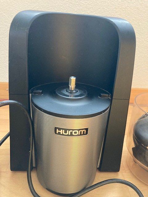 Hurom Elettrodomestici da cucina: Hurom HV Slow Juicer - Entsafter – Usato da Cham venduto da I7I7 3