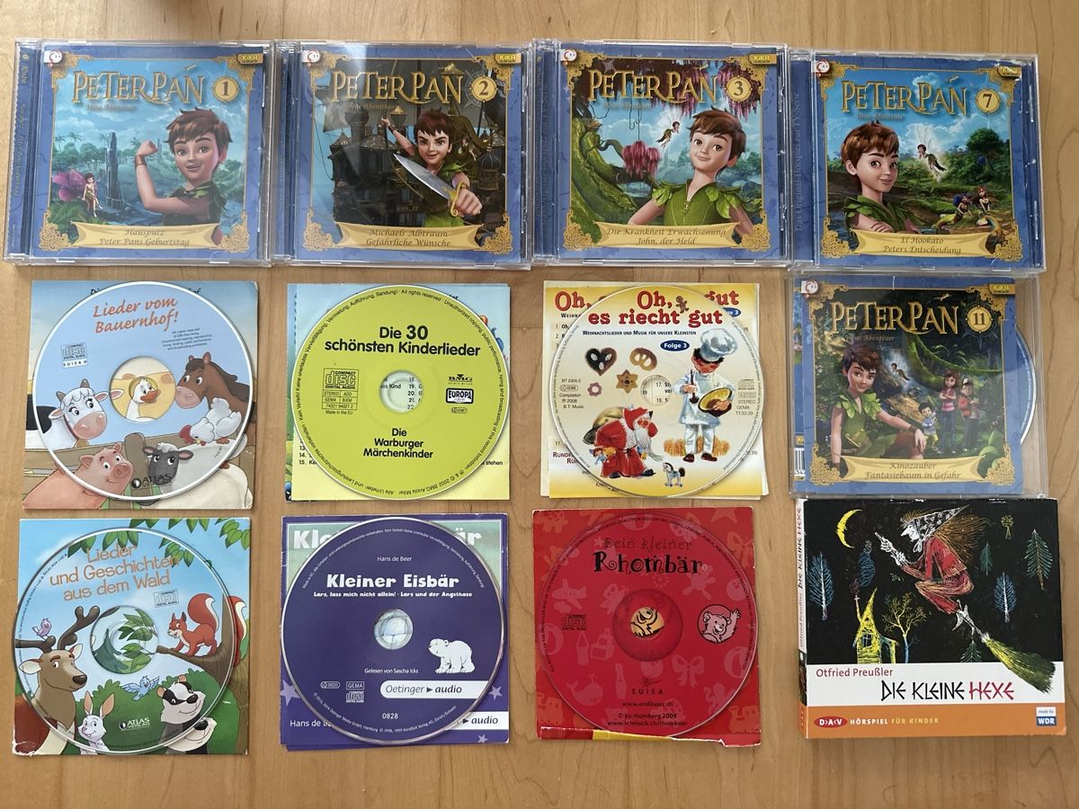 Livres audio: CD-Sammlung (12)  Peter Pan und Kinderlieder gebraucht – D'occasion à Flawil par savoypremium