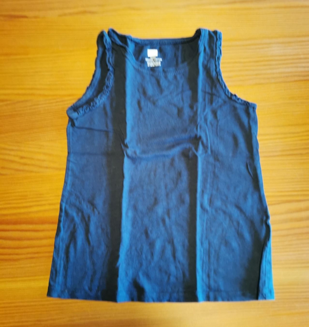 Blusen, T-Shirts & Tops: Drei T-Shirts 134/140 – Gebraucht aus Detligen von ras_7ksp 5