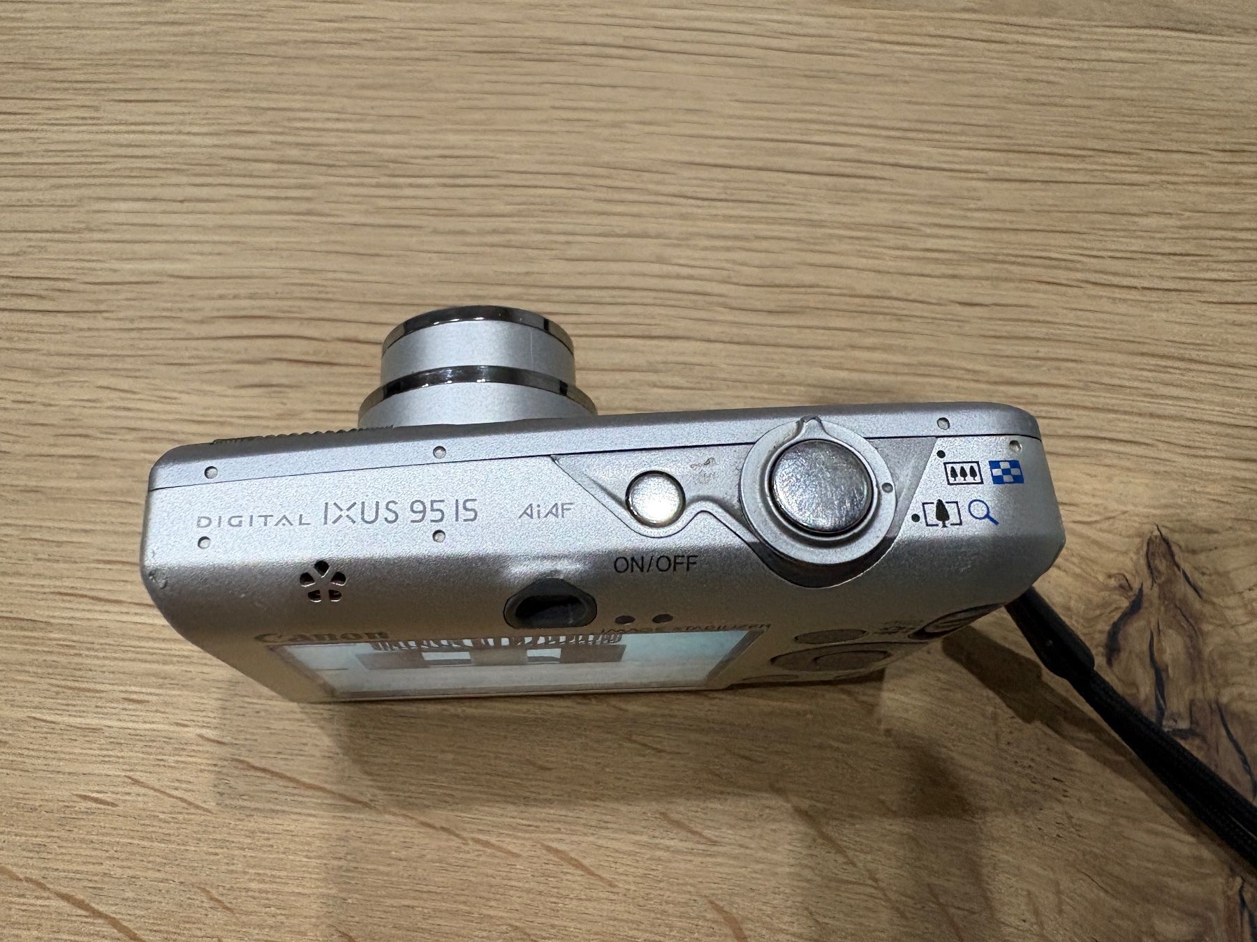 Canon Fotocamera: Canon  IXUS 95 IS  Digitalkamera – Usato da Lausen venduto da sen_jm7c 5