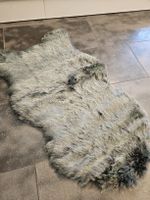 Edelzeit Kunstfell-Teppich grau/grün unbenutzt 