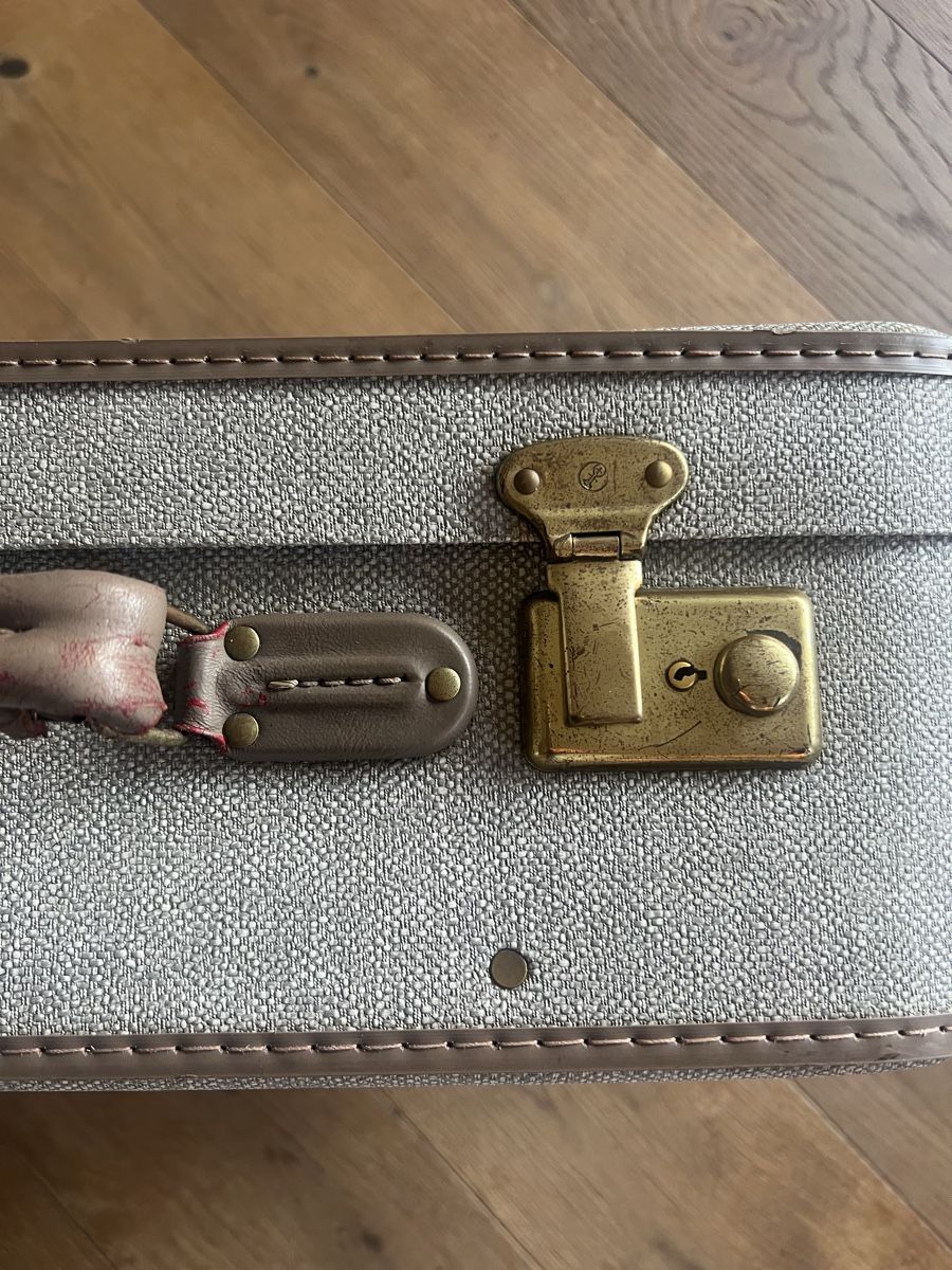 Valigie: Vintage Beige 60er Koffer – Usato da Uerikon venduto da Saffagirl 7