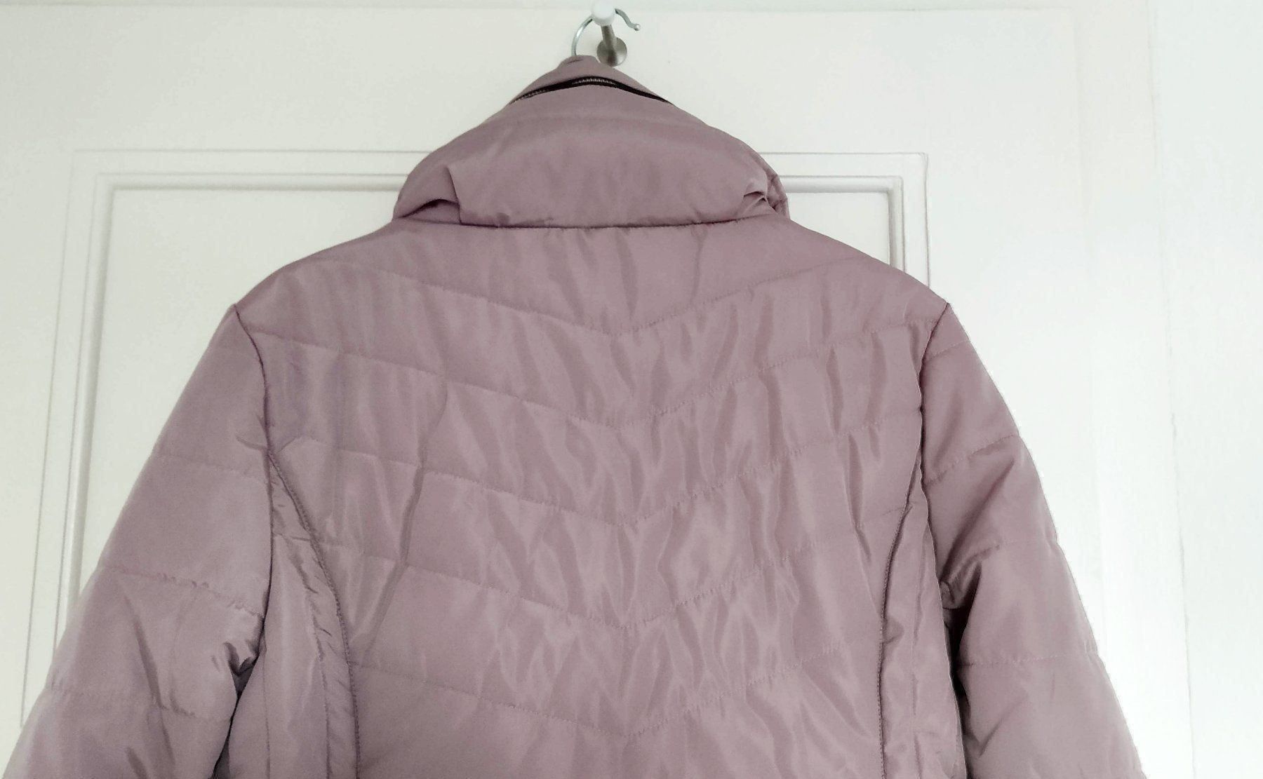 Giacche: Veste d'hiver chaude T40 - Neuve – Nuovo e nell'imballaggio originale da Carouge GE venduto da for_8yym 2