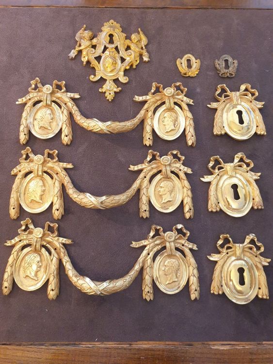Antike Beschlage Kommode