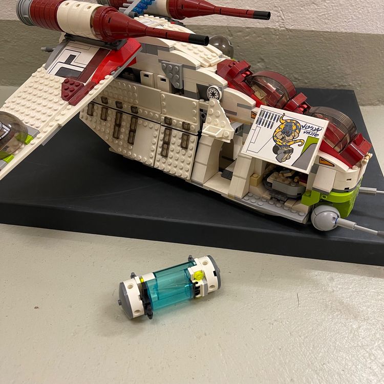 Lego Star Wars 7676 Republic Attack Gunship (Gebraucht) in Reinach BL ...