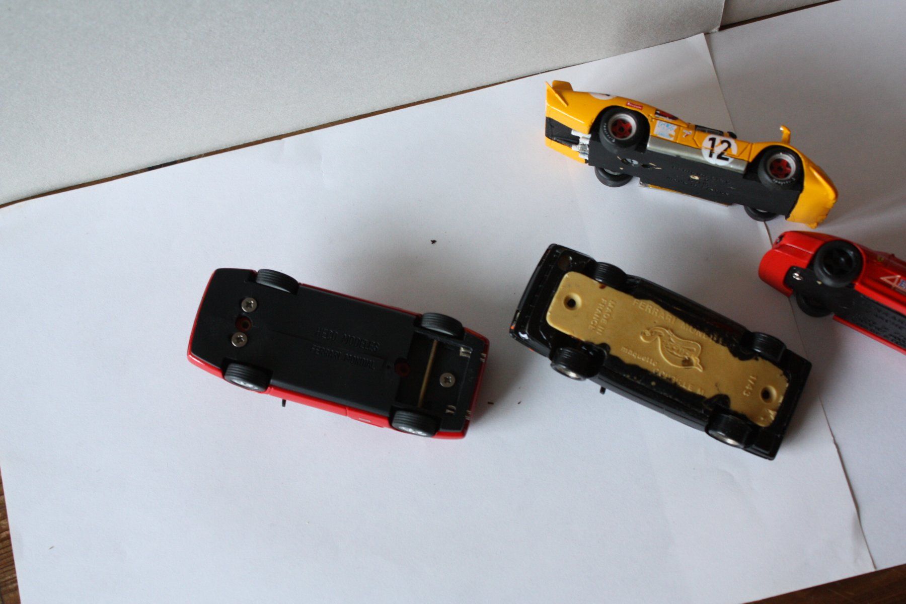 Modellautos: 4 Ferrari Resin-Modelle 1/43 – Gebraucht aus Zug von raucher01 5