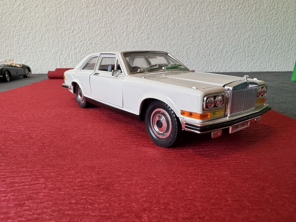Bburago Rolls Royce Camargue 1:18 (Gebraucht) in Bellwald für CHF 18