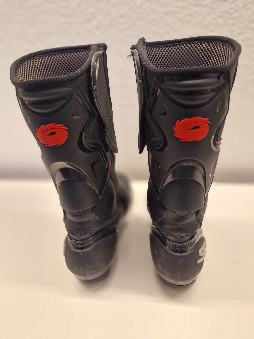 SIDI Scarpe da uomo: Neu: Motorradschuhe Sidi Grösse 39 – Nuovo (secondo la descrizione) da Weesen venduto da Pininafarina 2