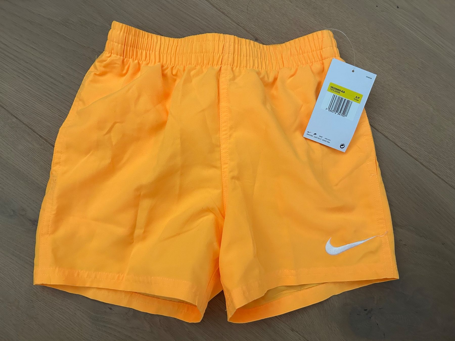 Nike Badehosen: NIKE Badehose neonorange grösse 128-137 – Neu (gemäss Beschreibung) aus Rümlang von Jennyanna
