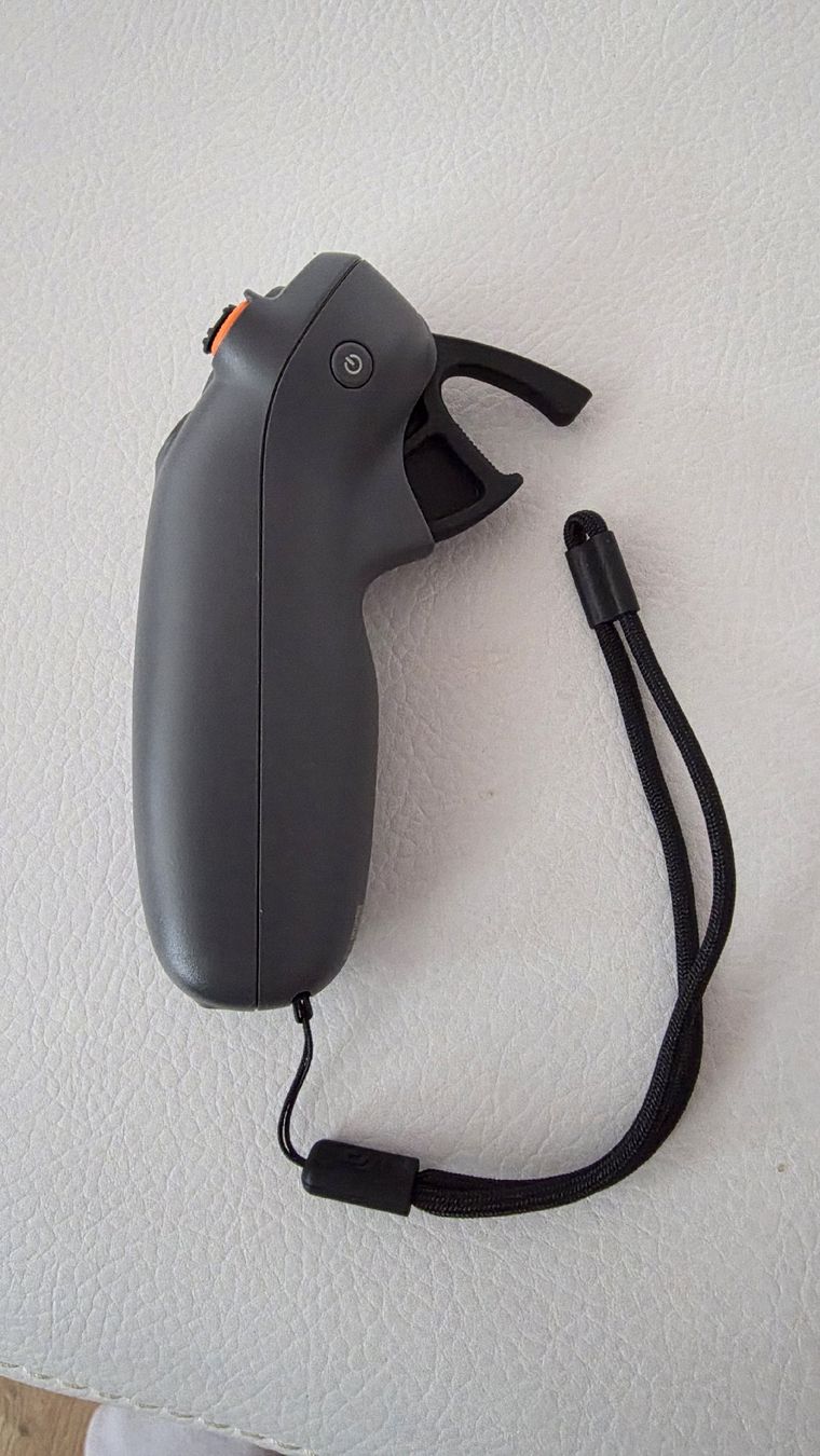DJI Telecomandi: DJI Avata 2 Motion Controller - New – Nuovo (secondo la descrizione) da Wohlen AG venduto da tra_5z7d 2