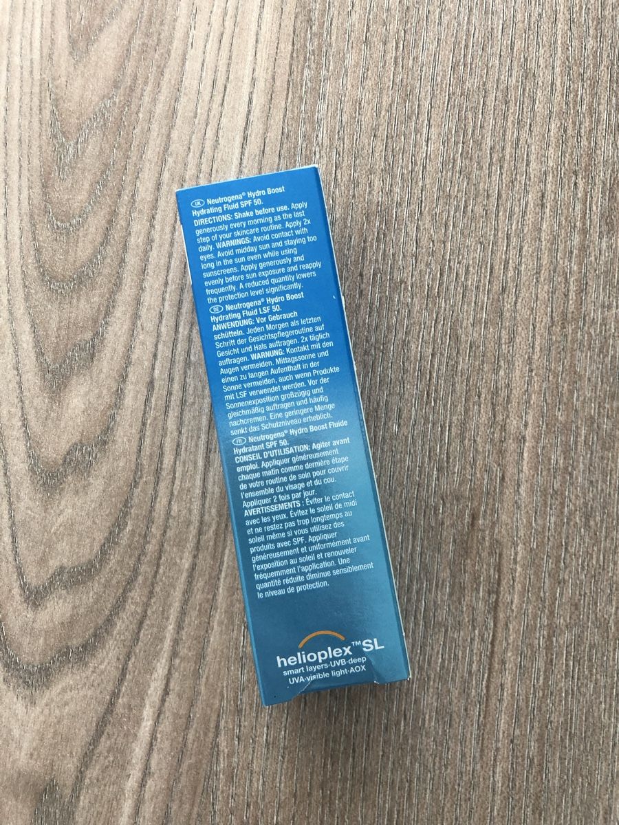 Neutrogena Cura del viso: Neutrogena Hydro Boost Fluide Hydratant FPS 50 - Neuf! – Nuovo e nell'imballaggio originale da Delémont venduto da bou_26 2