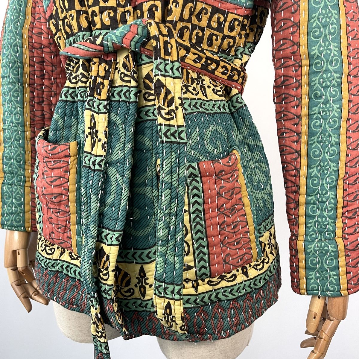 Giacche: MAISON HOTEL New Quilted Jacket – Nuovo e nell'imballaggio originale da Emmen venduto da Nightingale_2022 2