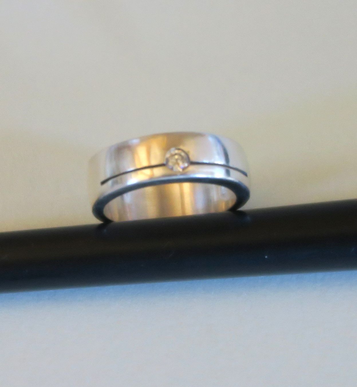 Anelli: Ring Silber 925, mit Strassstein Gr. 52.7 mm – Usato da Brittnau venduto da marlenestone