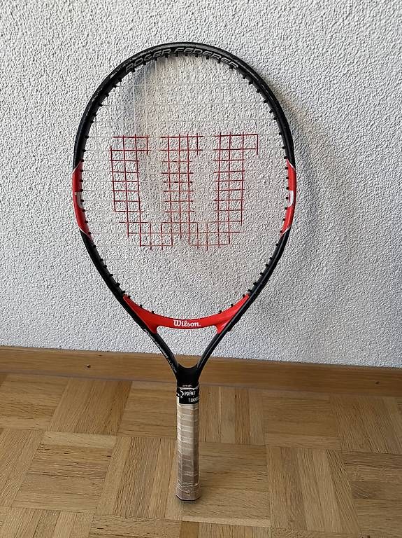 Wilson Racchette: Wilson Kinder Tennisschläger 23 Roger Federer – Usato da Schliern b. Köniz venduto da adirochs