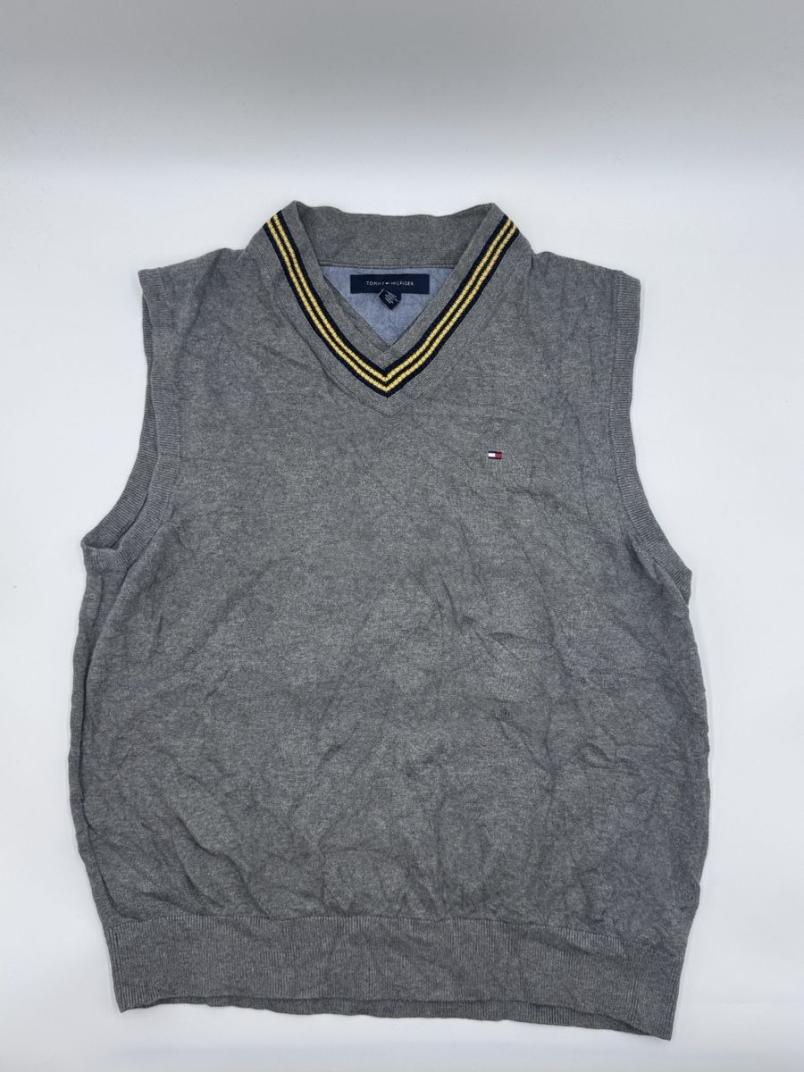 Tommy Hilfiger Pullover & Sweatshirts: Tommy Hilfiger Pullunder, grau, Grösse L, Zeitloser Klassike – Neu (gemäss Beschreibung) aus Arnegg von PascalHelfenberger