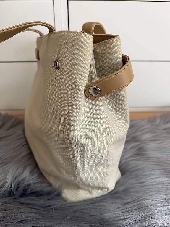 Benetton Borse da donna: Sac à main BENETTON en tissu – Usato da Goumoens-la-Ville venduto da SandieF 3