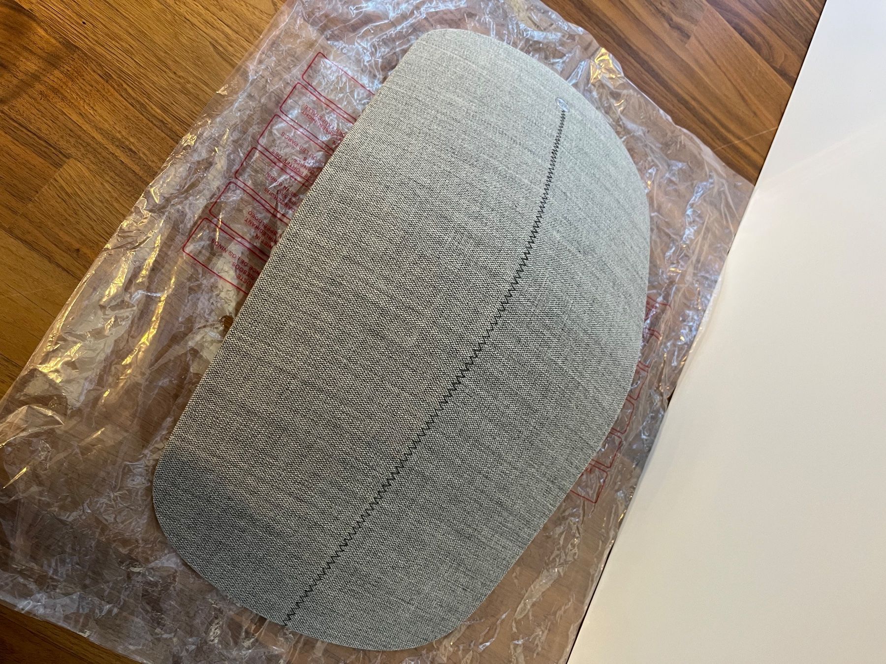 Griglie e Inferriate: Tissu Beoplay A6 Kvadrat Light grey – Nuovo (secondo la descrizione) da Sion venduto da Bang-OlufsenSion 2