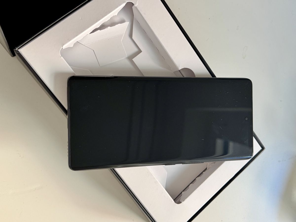 Handys / Smartphones: Volla Phone Quintus. Schwarz. Neu! – Neu und originalverpackt aus Zürich von rom_nz7y 3