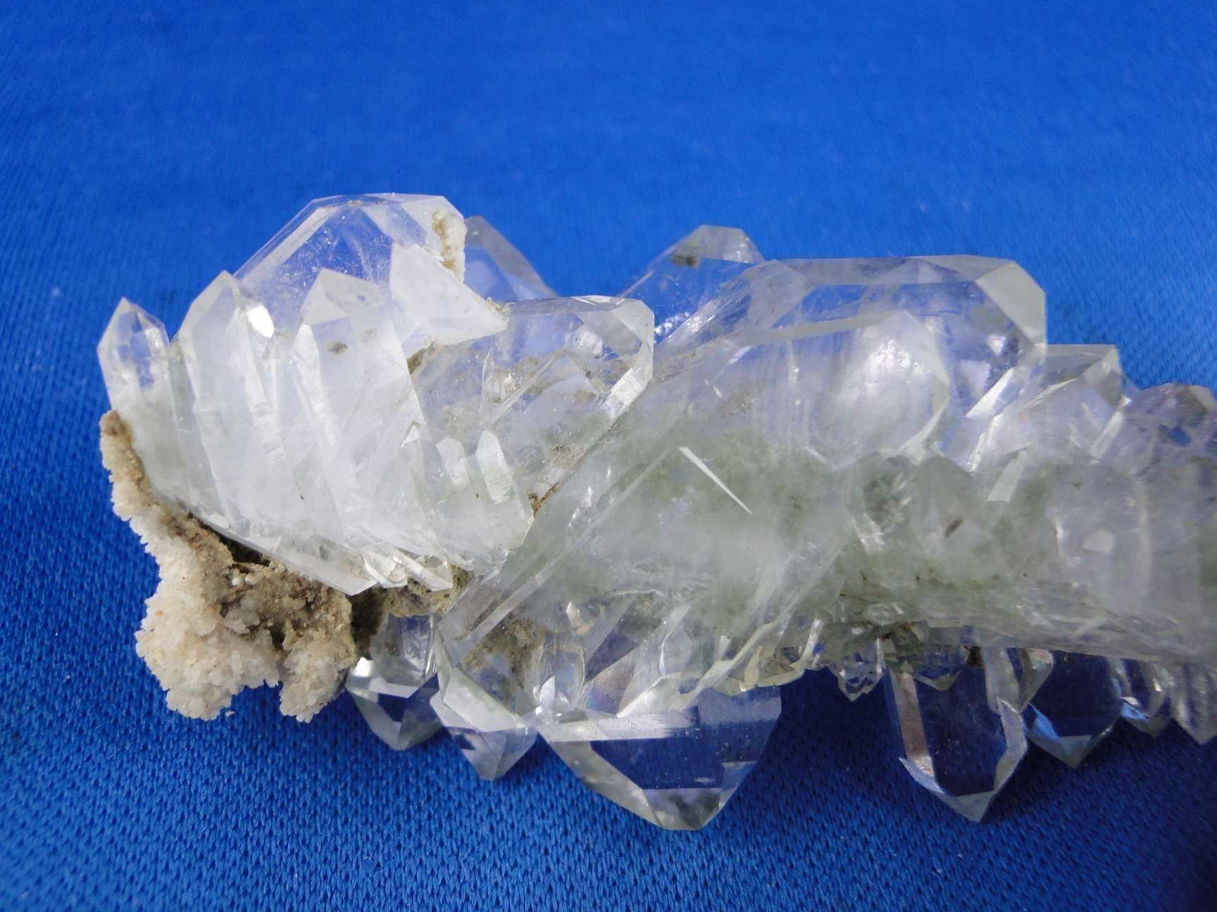 Minerali & Pietre curative: Fadenquarz mit Chlorit-Einschluessen – Usato da Schinznach Bad venduto da Demerald 9