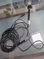 Lot de 2 microphones filaires avec câbles