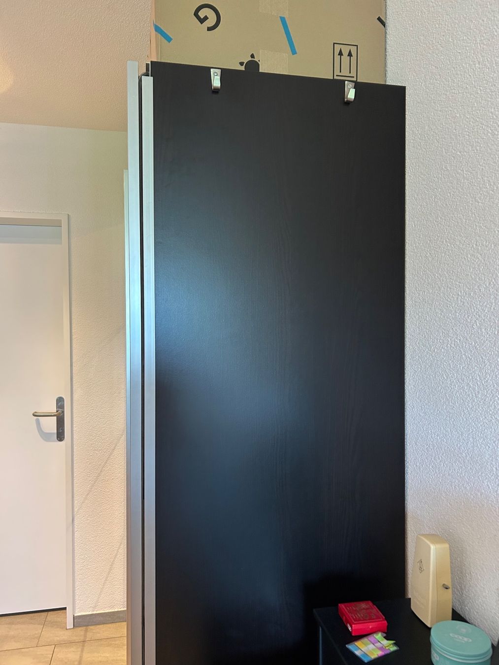 Ikea Armadi: IKEA Schrank mit Spiegel – Usato da Adliswil venduto da car_5pms 1