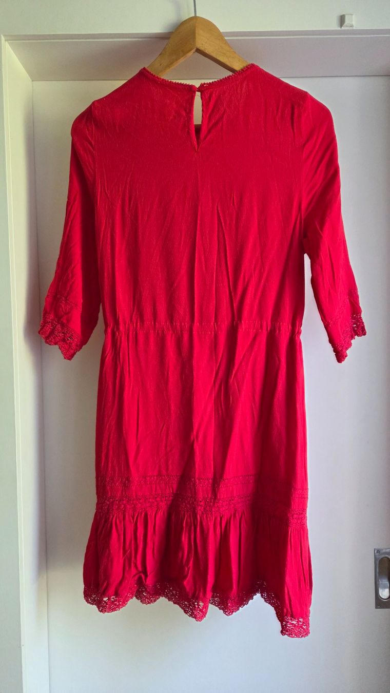 Maje Vestiti: Maje Kleid mit Spitze Rot – Usato da Fislisbach venduto da Maieriisli25 3