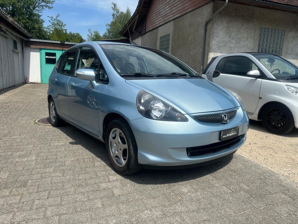 Honda Automobili: Honda Jazz  1.4,mit rest MFK,Sehr Sparsam,Klima,Sehr gut – Usato da Wängi venduto da AA3 2