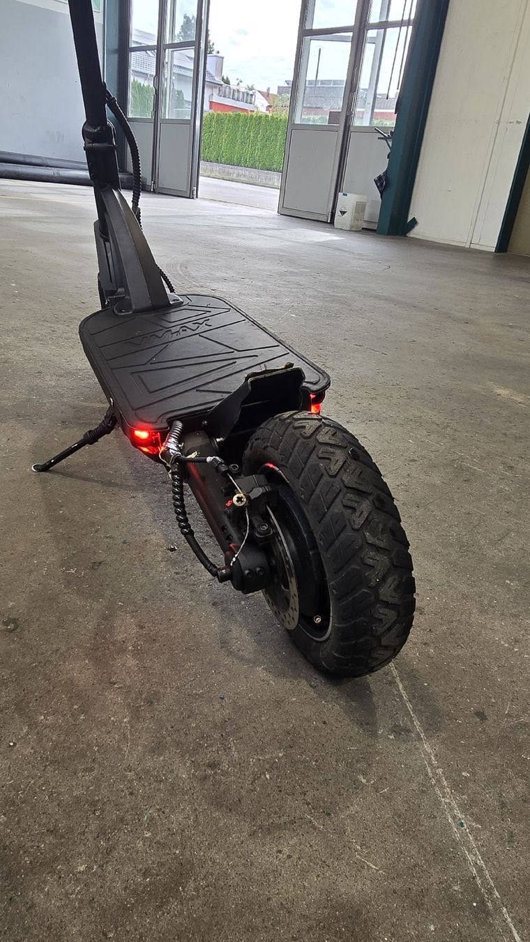 Altro: Vmax R55 Pro E-Scooter – Usato da Däniken SO venduto da Raphi98 4