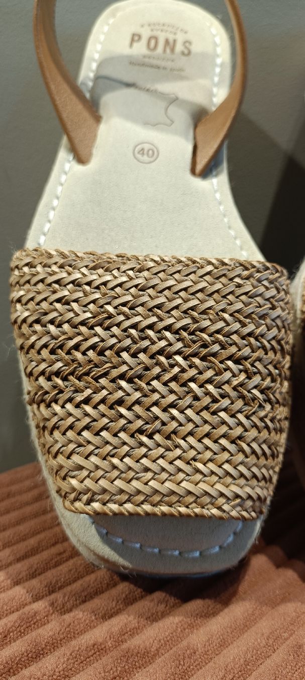 Scarpe da donna: Pons – Nuovo (secondo la descrizione) da Zollikofen venduto da Proseco 7