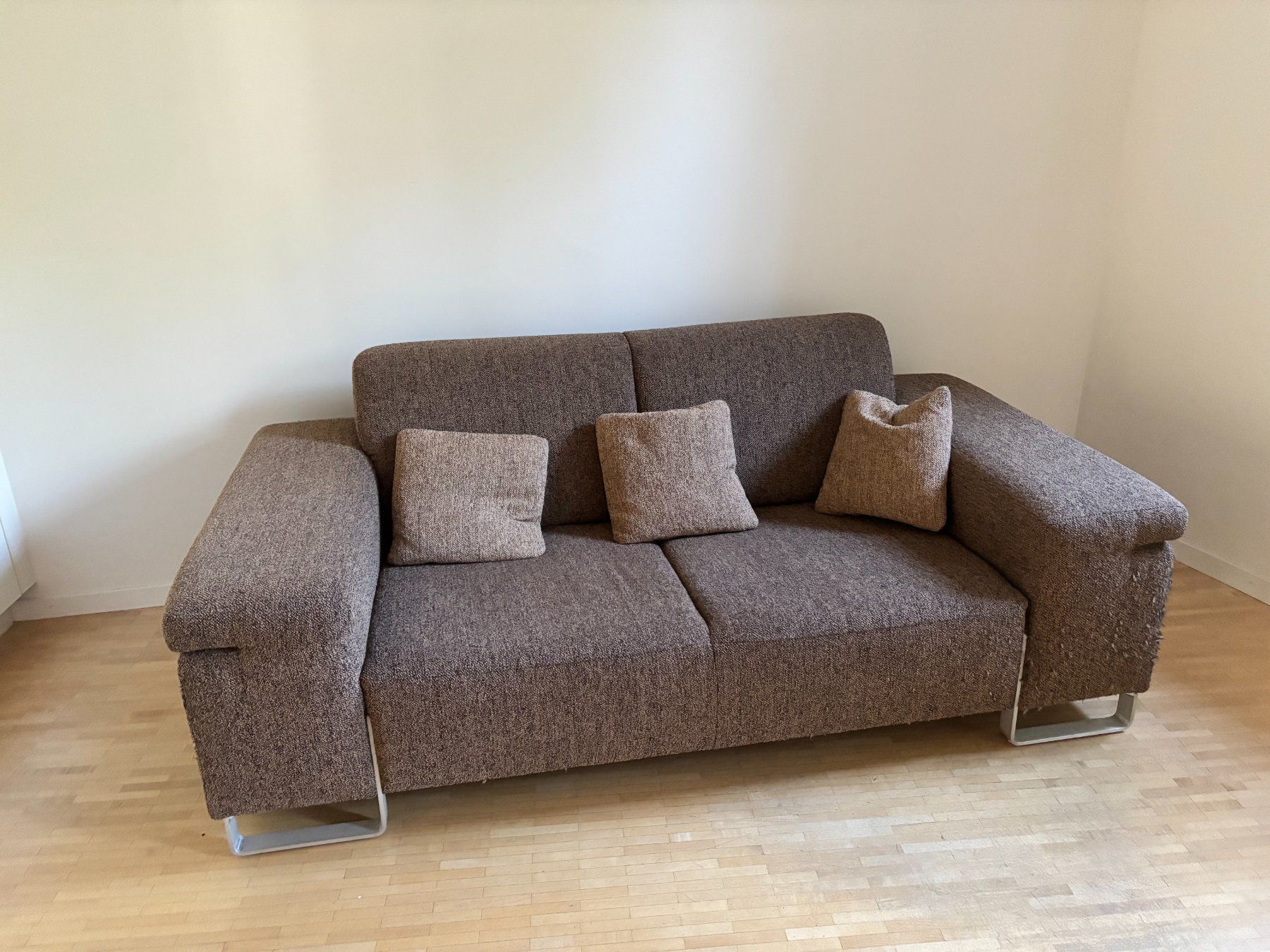 Sofas: Sofa abzuholen in Bülach – Gebraucht aus Bülach von thisganz