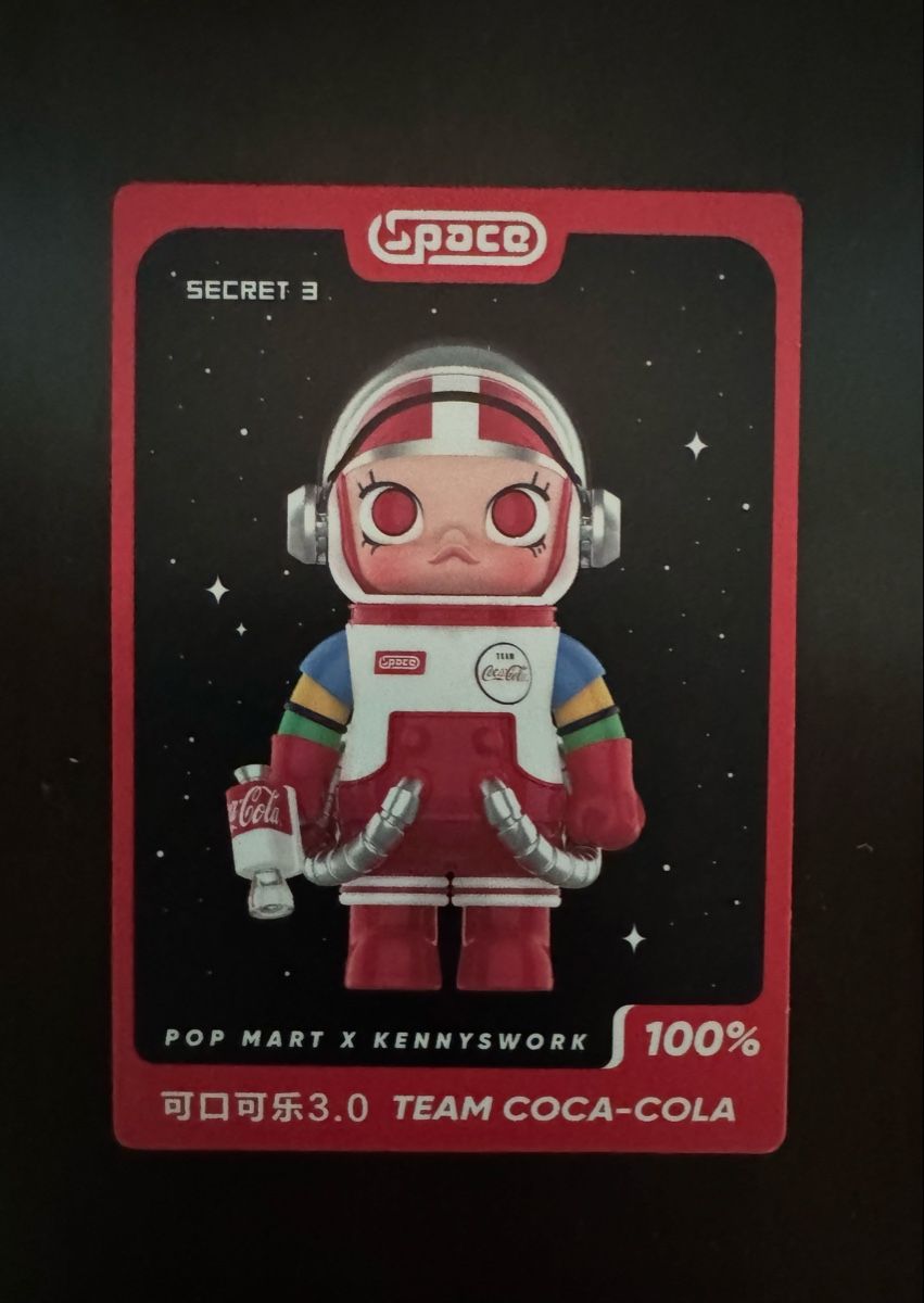 Pop Mart Figuren: Space Molly Serie 3- Secret Coca Cola – Gebraucht aus Gümligen von JCJewell 2
